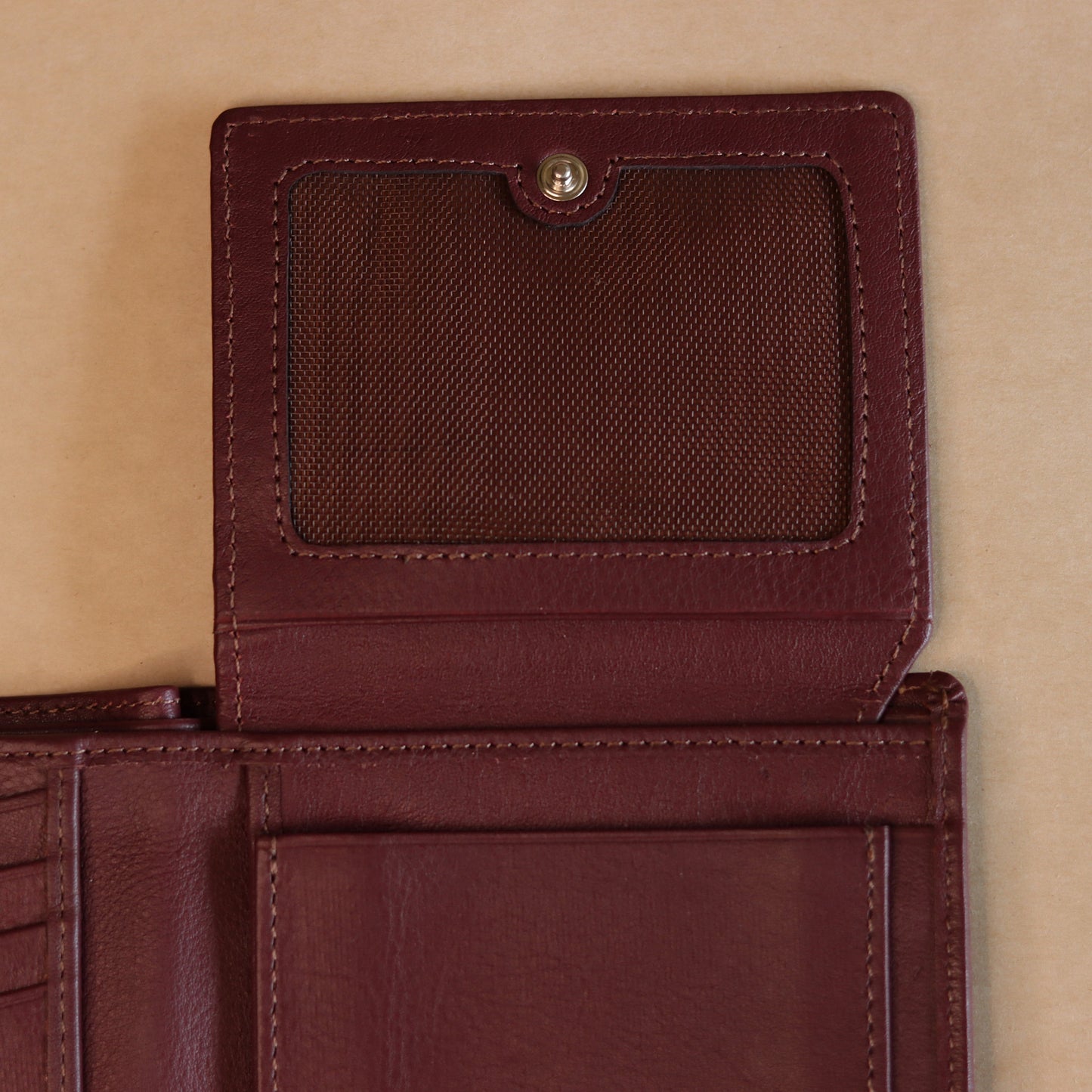 Horizontal Wallet with ID Flap