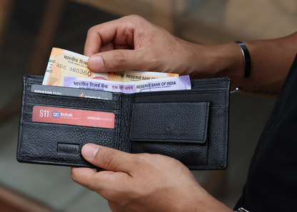 Multi Currency Compartment Wallet